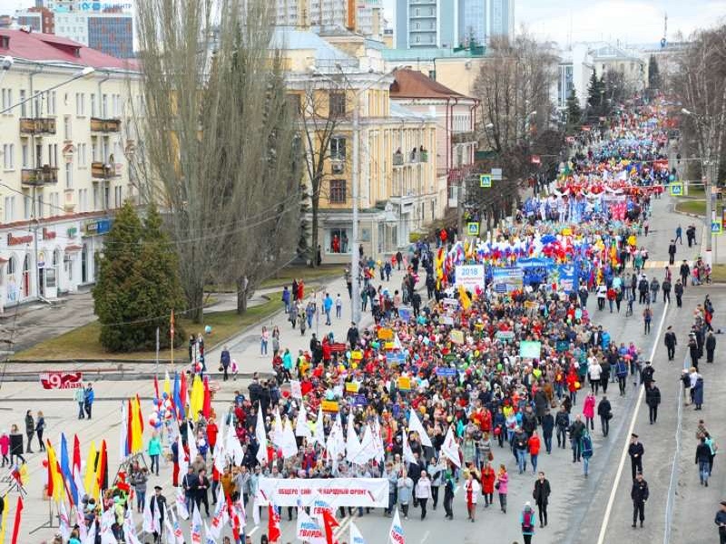 1 мая в Чебоксарах организуют шествие в сопровождении духового оркестра